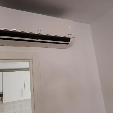 New Maritimo 公寓 *