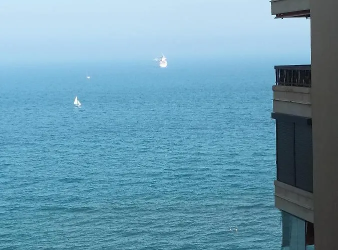 New Maritimo شقة مالقة